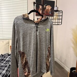 Mossy Oak Gray and Brown Camouflage Pullover